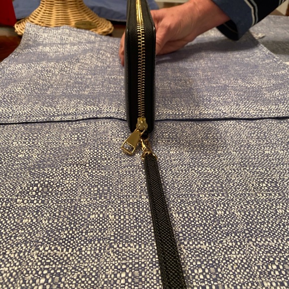 Black Tori Burch Wallet - Picture 7 of 8